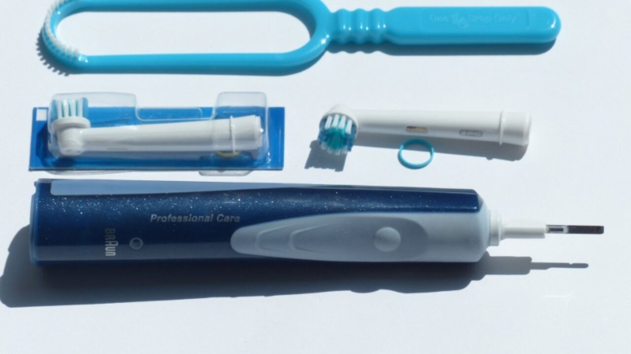 Top 5 Electric Toothbrushes and of Using Them - My Dentist Burbank